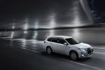 Mitsubishi Outlander PHEV 2018 года (WW)